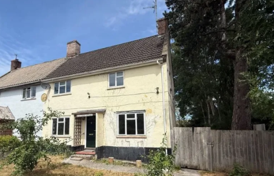 Modernisation in Warminster photo